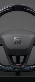 הגה קרבון מותאם אישית לדגמי SEAT ו-CUPRA
