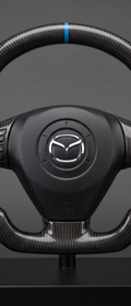 مقود كربون مخصّص Mazda RX-8 / Mazda 3 / Mazda 6 Phase 1 (2004-2008)، منظر عام