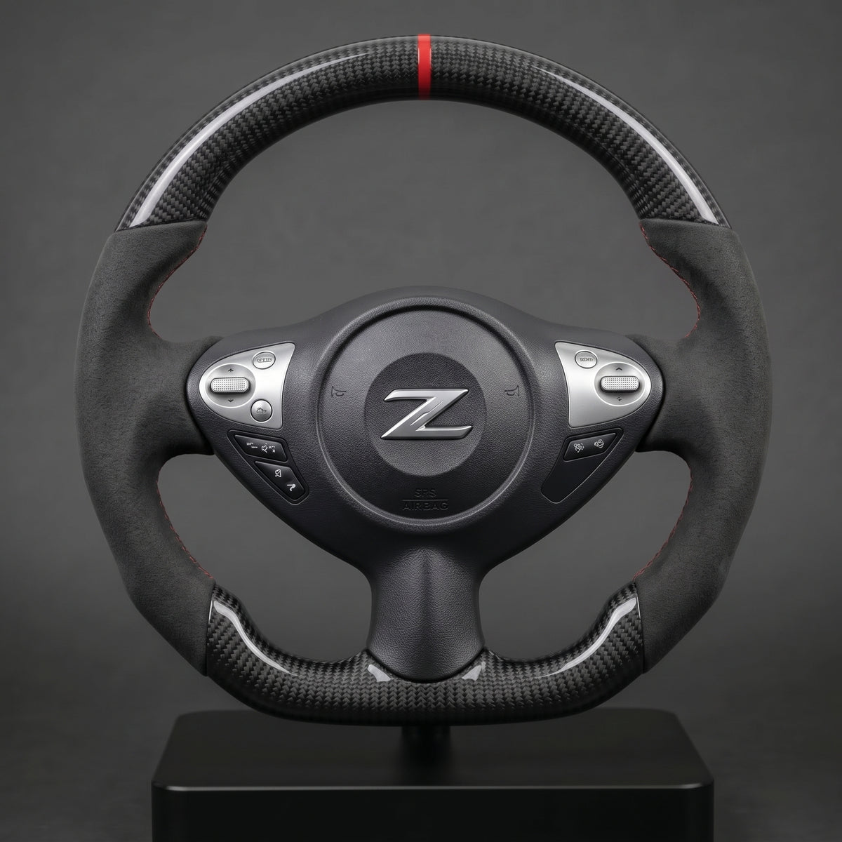 Volant carbone sur-mesure OEM Nissan 370Z, vue de face avec repère 12h rouge