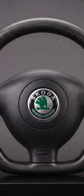 Volant en carbone sur mesure Skoda Fabia I RS (2003-2007), vue d'ensemble