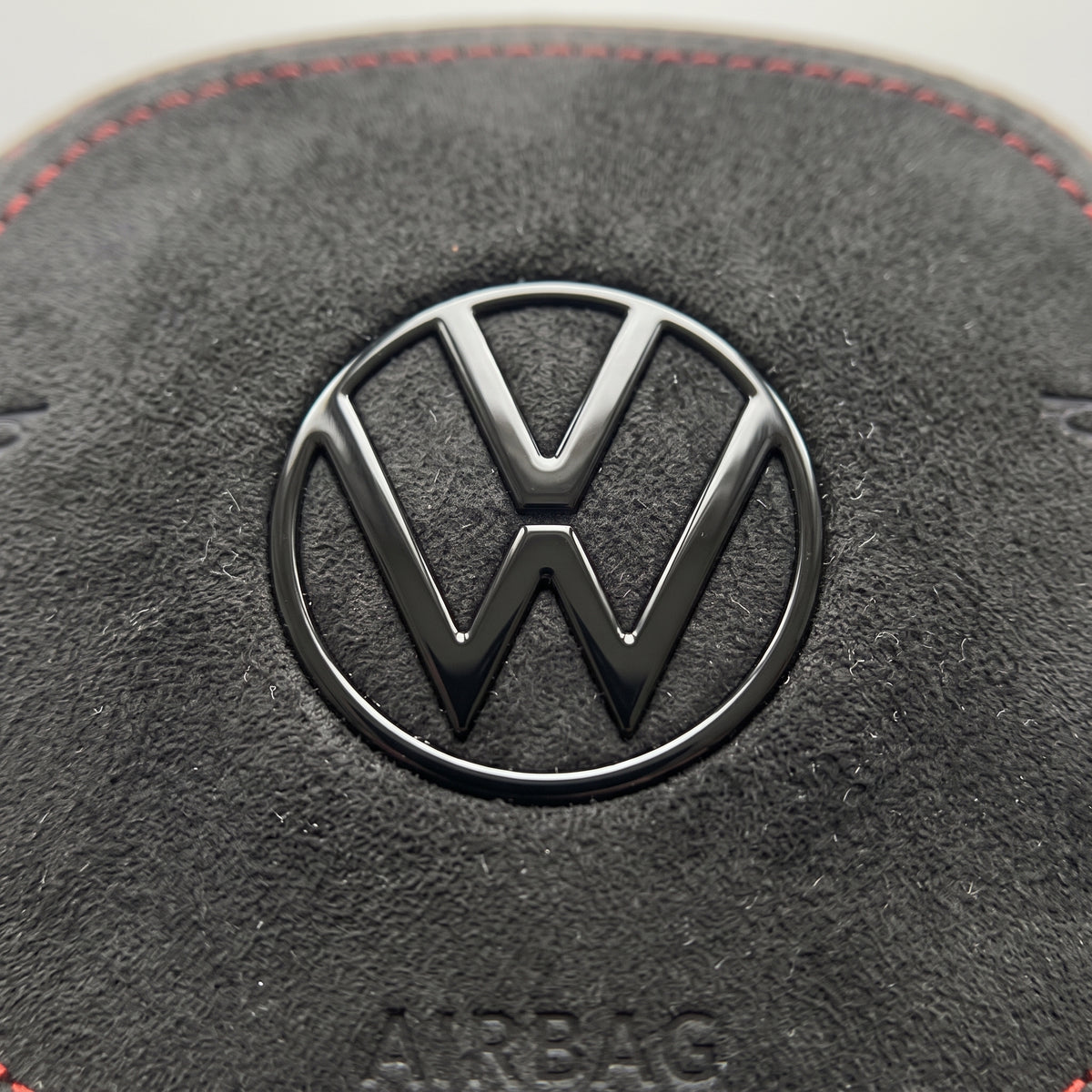Cache Airbag Sur-Mesure OEM - Volkswagen Golf 8 / Polo 6 (2018-2025)