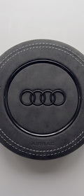 Cache airbag Audi A3, S3, RS3 2014-2016 en Alcantara anthracite avec coutures grises, vue de face